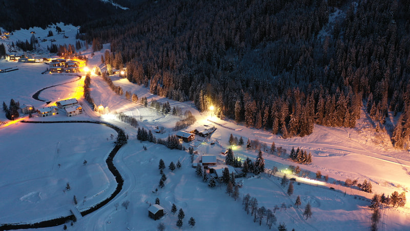 Luftbild Nachtloipe Davos 
©2023 marcel giger